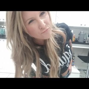 Meet your Posher, Sara